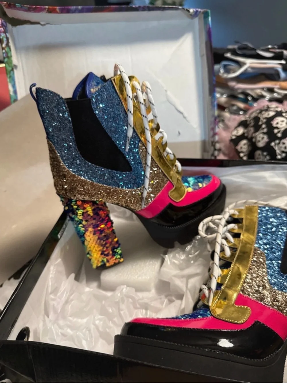 🧜‍♀️🧜‍♀️BOGOHO🧜‍♀️🧜‍♀️Cape Robbin Glitter Lace Up Platform Mermaid Boots-7.5